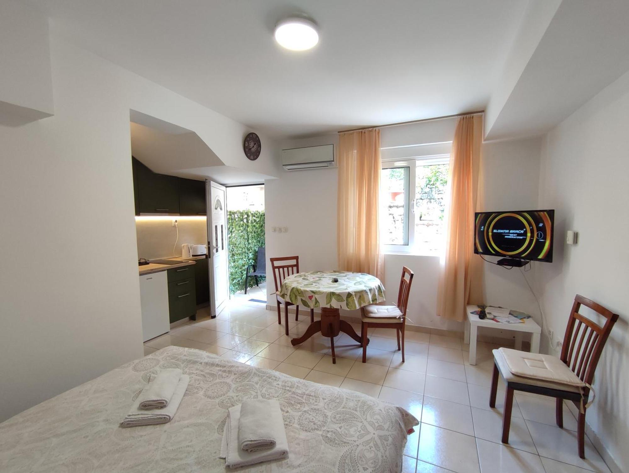 Studio Apartman Radimir Kotor Rum bild